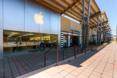 3205 Carbon Place_53 Shopping