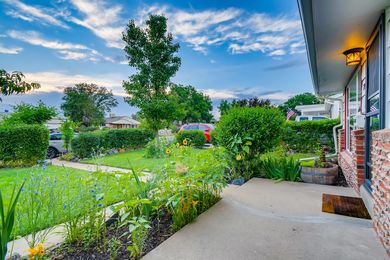 7420 Raleigh St Westminster CO &#8211; Web Quality &#8211; 006 &#8211; 07 Front Patio
