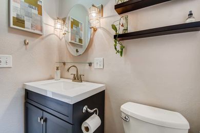 7420 Raleigh St Westminster CO &#8211; Web Quality &#8211; 024 &#8211; 27 Primary Bathroom