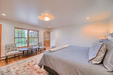 5163 Independence04_Main_Bedroom_IMG_8588