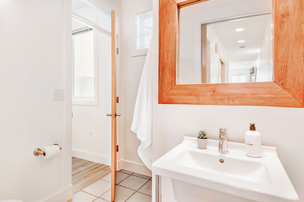 1221LindenAve-MLS-013_GH Edits