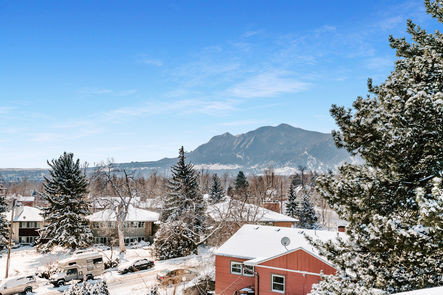 1221LindenAve-MLS-037_GH Edits