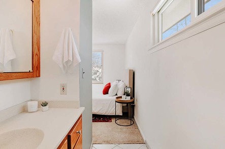 1860ElderAve-MLS-011GH_BB