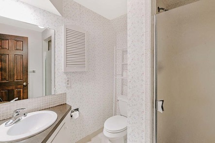 1860ElderAve-MLS-024GH_BB