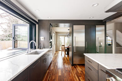 864 Mulberry_13 Kitchen 3