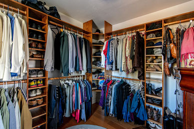 5665 Gunbarrel_HBK_0700_HI RES