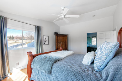 5665 Gunbarrel_HBK_0841_HI RES