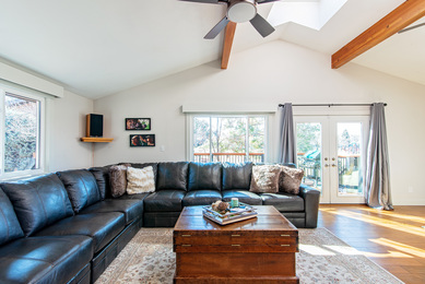 5665 Gunbarrel_HBK_1091_HI RES