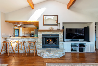 5665 Gunbarrel_HBK_1106_HI RES