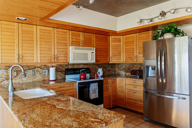 5665 Gunbarrel_HBK_1127_HI RES