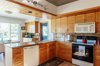 5665 Gunbarrel_HBK_1131_HI RES