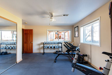 5665 Gunbarrel_HBK_1286_HI RES