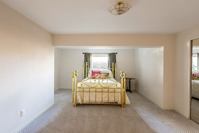 5665 Gunbarrel_HBK_1307_HI RES