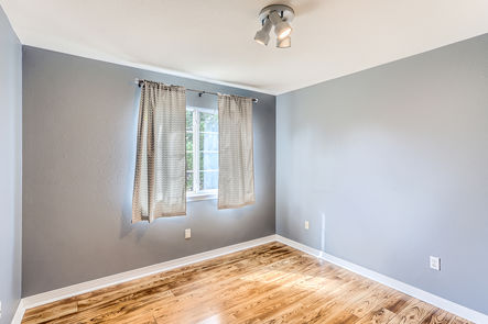 1419 Red Mountain 54_25 2nd Floor Bedroom