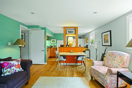 2210 Floral DSC05650_MLS