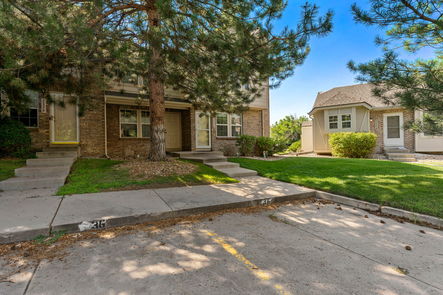 004-3032-W-107th-Pl-F-Full