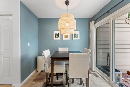 017-3032-W-107th-Pl-F-Full