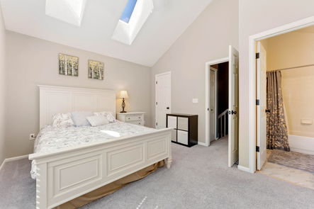 021-3032-W-107th-Pl-F-Full