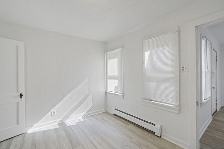 1034 Pleasant_Unit B11