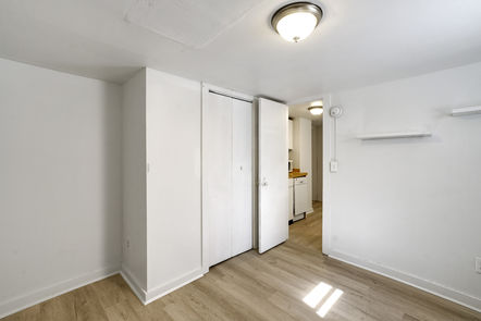 1034 Pleasant_Unit C14