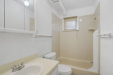 1034 Pleasant_Unit D_9