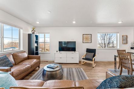 1175-Hummingbird-Cir