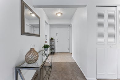 022-500-Manhattan-Dr-C2