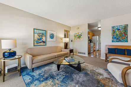 008-106-Starline-Ave