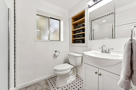 032-106-Starline-Ave