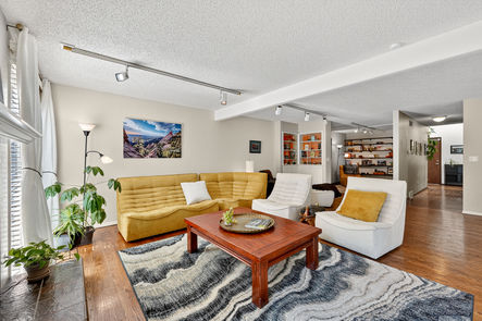 4935-Sundance-Square