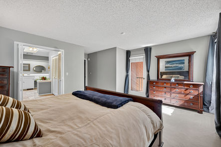 4935-Sundance-Square