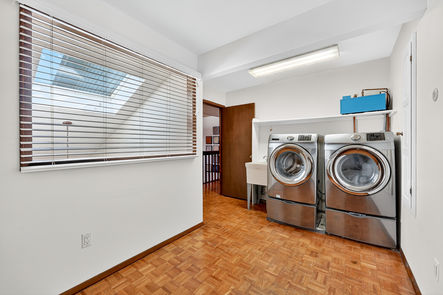 4935-Sundance-Square