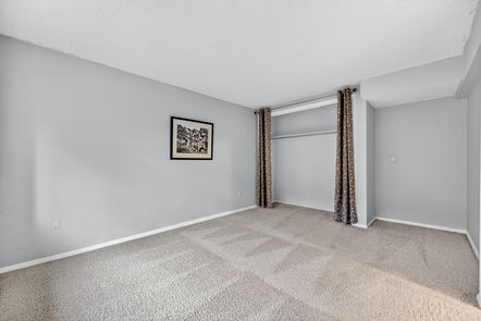 4935-Sundance-Square