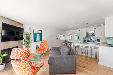 695-Manhattan-Pl-208