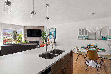 695-Manhattan-Pl-208