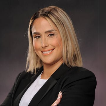 Cristina Mendoza