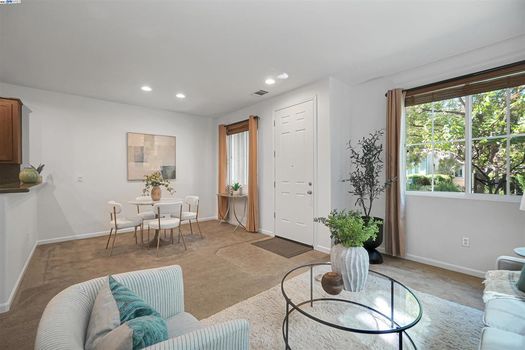 41112820-622fbab8-21a8-4863-8408-c4c91d0bfe29