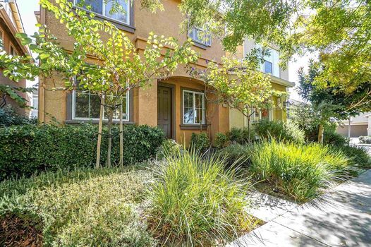 41112820-78212079-efe6-4eac-b248-96ffa8453b89