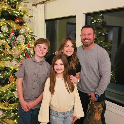 Top Reasons to Choose The Jon and Leslie Real Estate Group for Home Selling