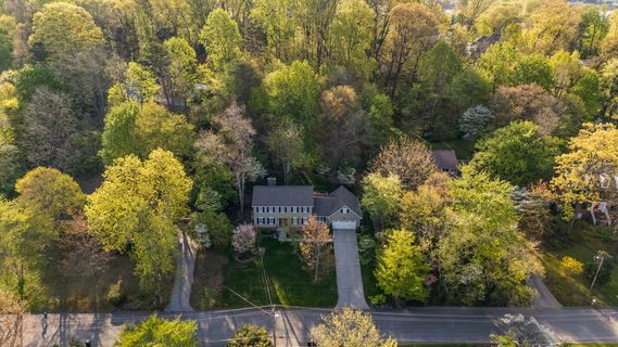 41-300 Woodland Trave41