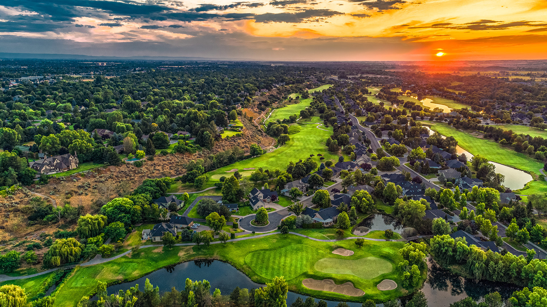 Fall,Colors,Over,Boise,-,Sunset,Gold