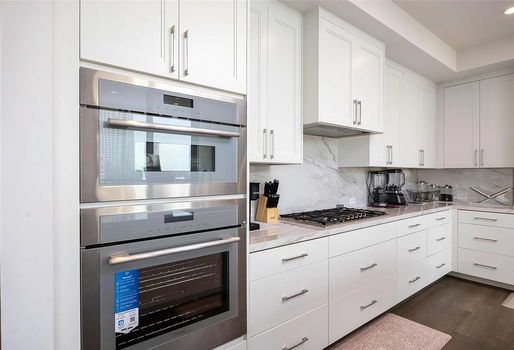 59d19722d282aff508f602ed5cabf0bc-uncropped_scaled_within_1536_1152