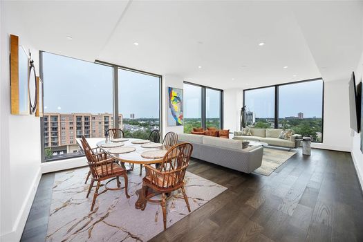 7a31d2d04a5fee36c493b8b3e94e32b7-uncropped_scaled_within_1536_1152