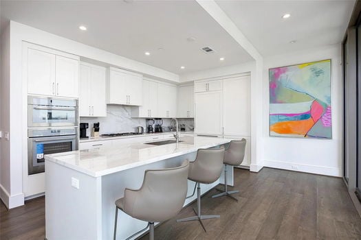 f9da0799960d6f342f0dcc88455438a4-uncropped_scaled_within_1536_1152