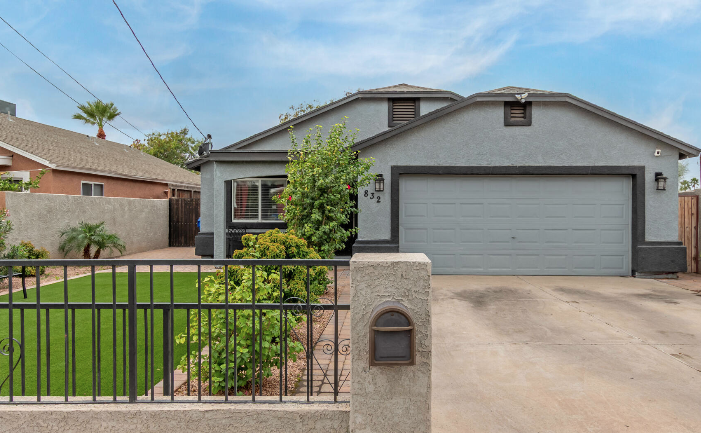 Phoenix Landscaping Before Selling