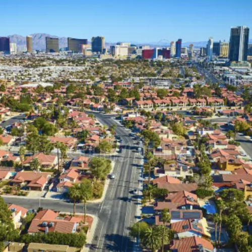 Moving to Las Vegas NV? 5 Must-Know Facts Before Relocating