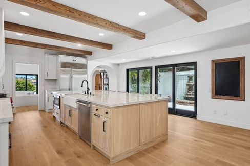 15-print-Via Victoria-0306-013