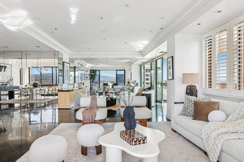 2-print-Wilshire Blvd-L2307-002