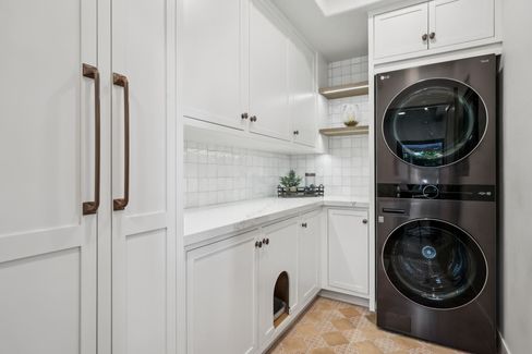 20-print-Via Victoria-0306-018