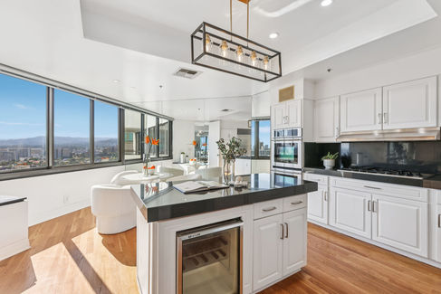 20-print-Wilshire Blvd-L2307-020